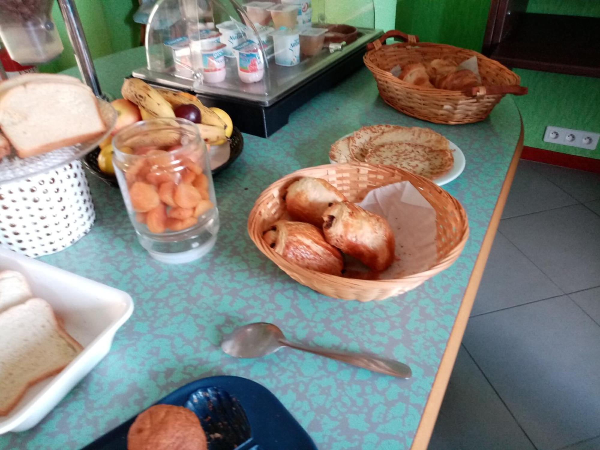 圣昆廷/诺德布里特酒店 Fayet  外观 照片