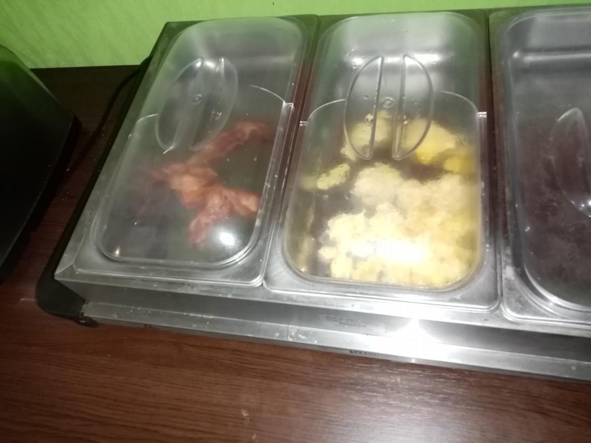 圣昆廷/诺德布里特酒店 Fayet  外观 照片